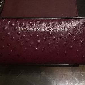 Dooney Bourke zip around clutch/wallet
